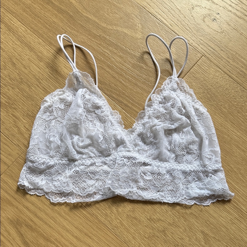 Hope Lace Bralette in White Size Medium